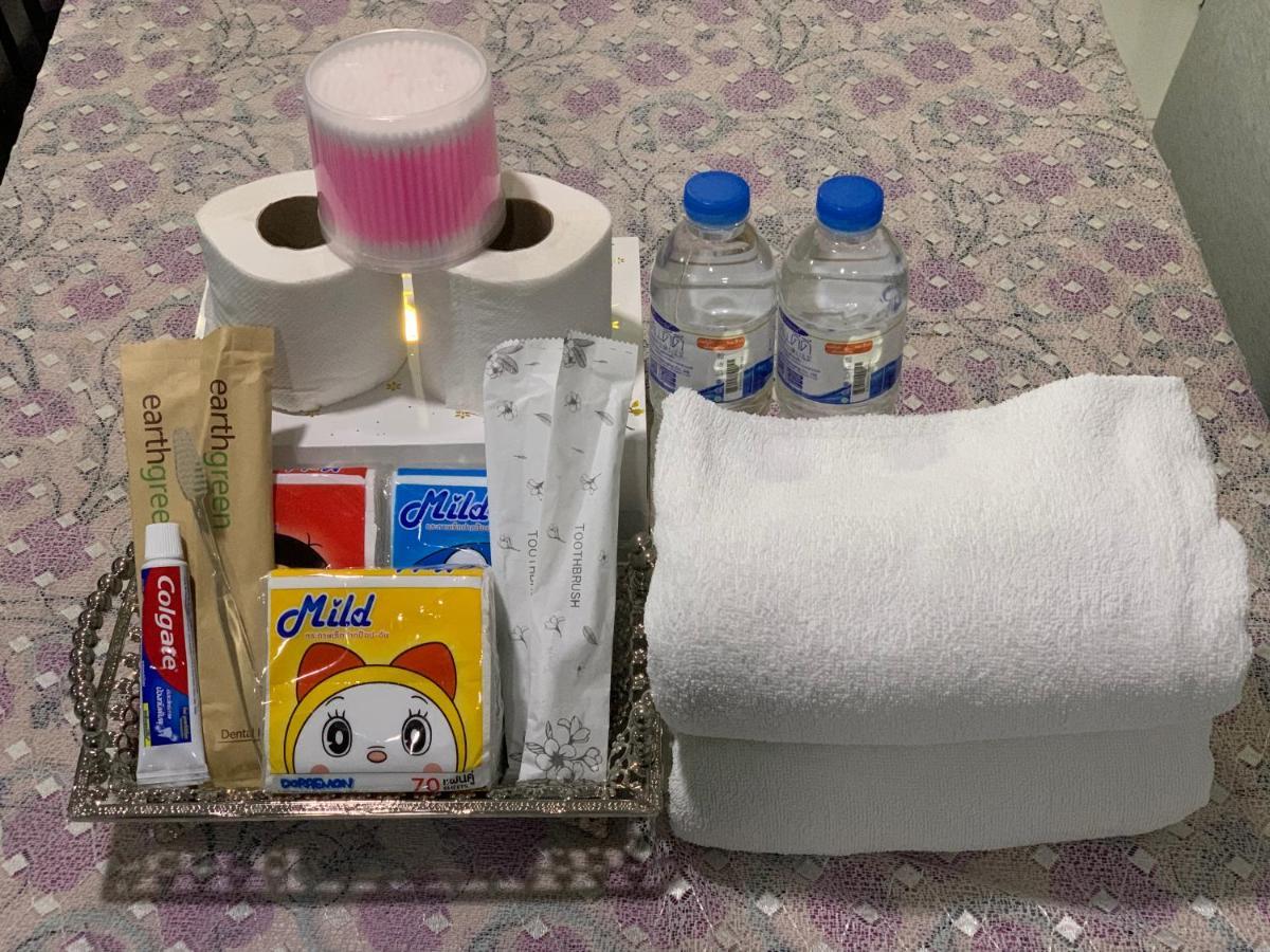D Heart Homestay Bangkok Esterno foto